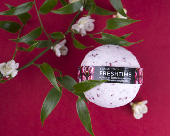 L’C Fresh Time фруктовая бомбочка для ванны с натуральным соком вишни 170 г