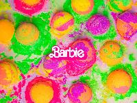  Бомбочки для ванной BEAUTÉLAB серии Neon Party станут отличным подарком для всех любителей Barbie и яркого настроения.
